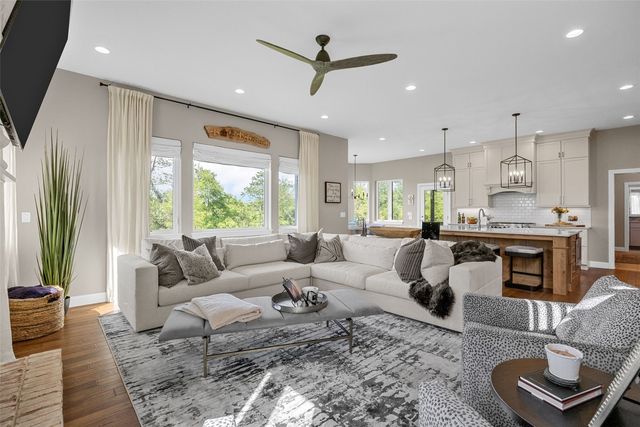 1340 Salm Drive, North Liberty, IA 52317