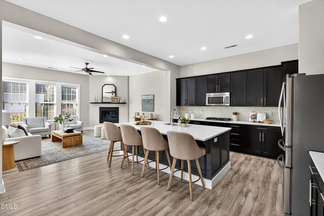 2147 Bluff Oak Drive, Cary, NC 27519