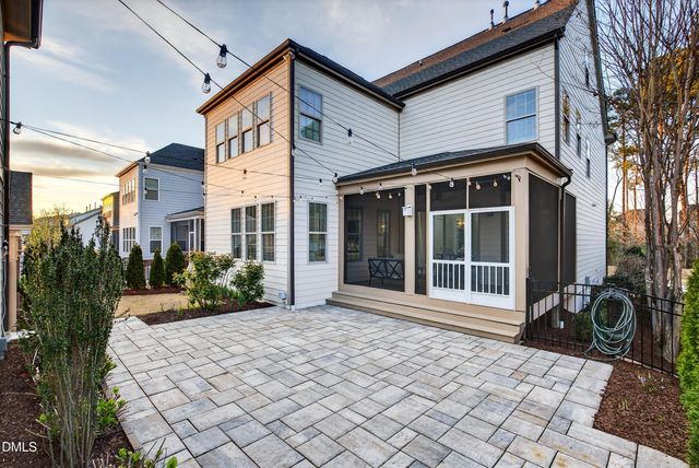 2147 Bluff Oak Drive, Cary, NC 27519