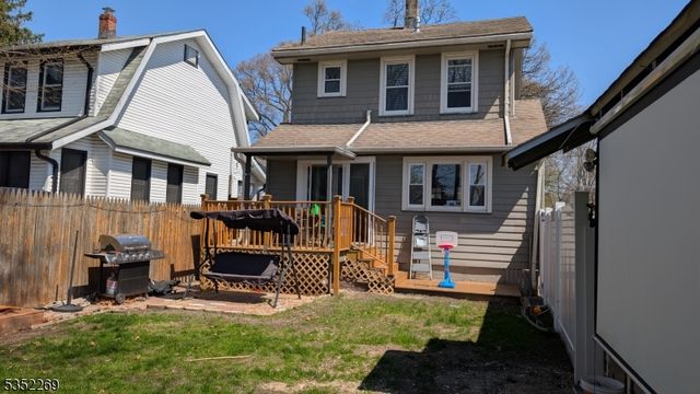 89 Glendale St, Nutley Twp., NJ 07110