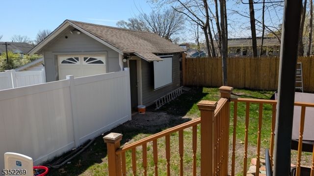 89 Glendale St, Nutley Twp., NJ 07110