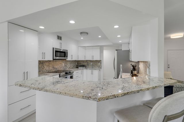 303 Sea Oats Drive A, Juno Beach, FL 33408