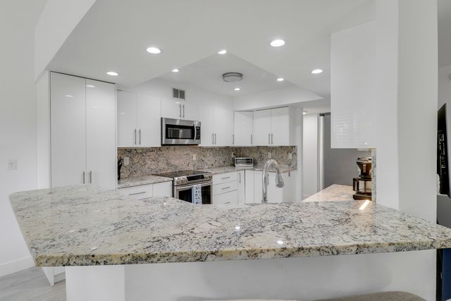 303 Sea Oats Drive A, Juno Beach, FL 33408