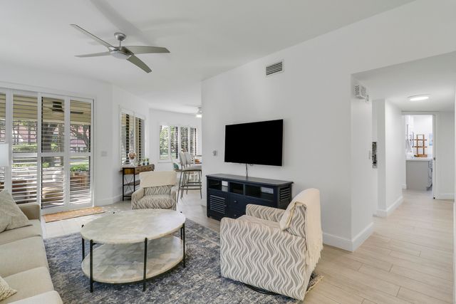 303 Sea Oats Drive A, Juno Beach, FL 33408