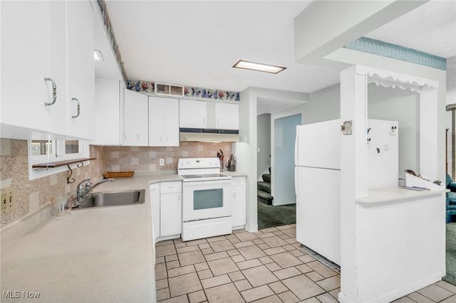 3106 Prior Drive, Cuyahoga Falls, OH 44223