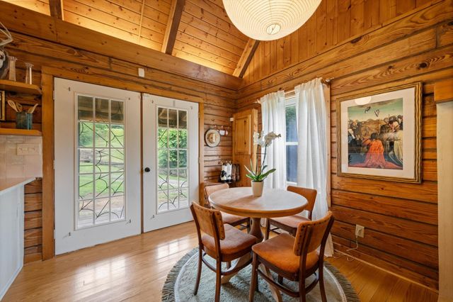 8004 Charlotte Pike, Nashville, TN 37221