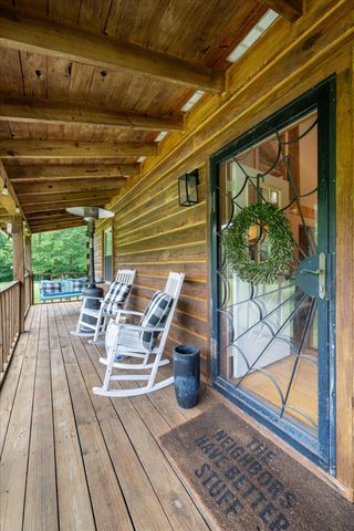8004 Charlotte Pike, Nashville, TN 37221