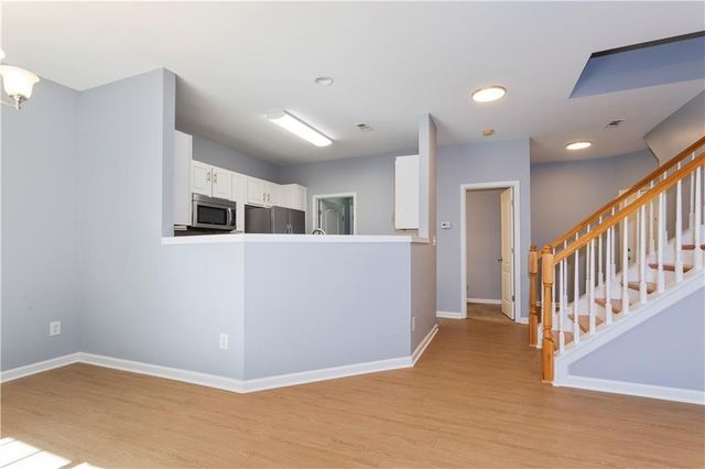 995 Treymont Way, Lawrenceville, GA 30045