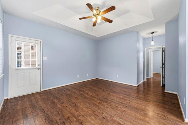 10407 Twin Oak Drive, Conroe, TX 77385