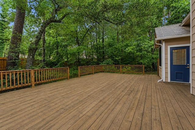 10407 Twin Oak Drive, Conroe, TX 77385