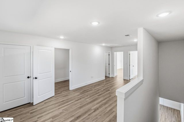 4048 Parris Bridge Road, Boiling Springs, SC 29316