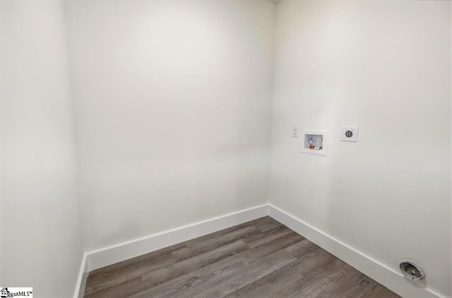 4048 Parris Bridge Road, Boiling Springs, SC 29316