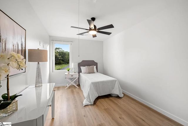 4048 Parris Bridge Road, Boiling Springs, SC 29316