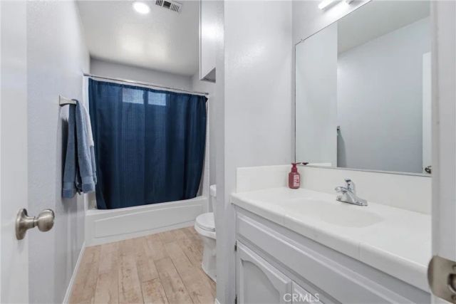 8954 E Avenue T14, Littlerock, CA 93543