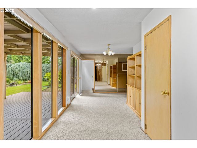 11333 Ne MORRIS St, Portland, OR 97220