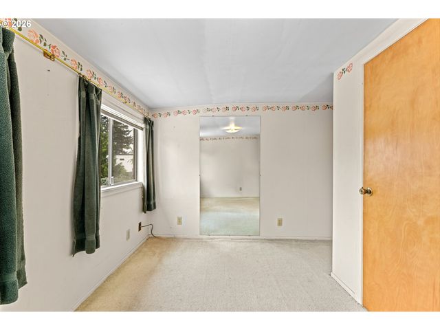 11333 Ne MORRIS St, Portland, OR 97220