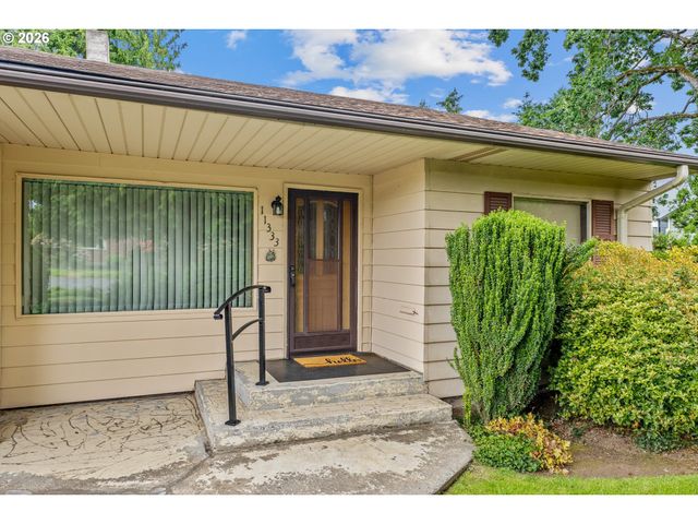 11333 Ne MORRIS St, Portland, OR 97220