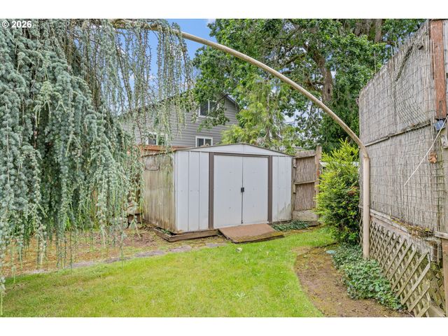 11333 Ne MORRIS St, Portland, OR 97220