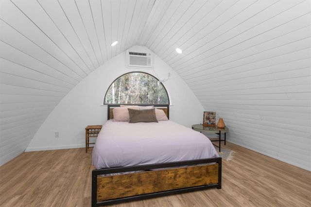 215 Fm 2929 Road, Huntsville, TX 77340