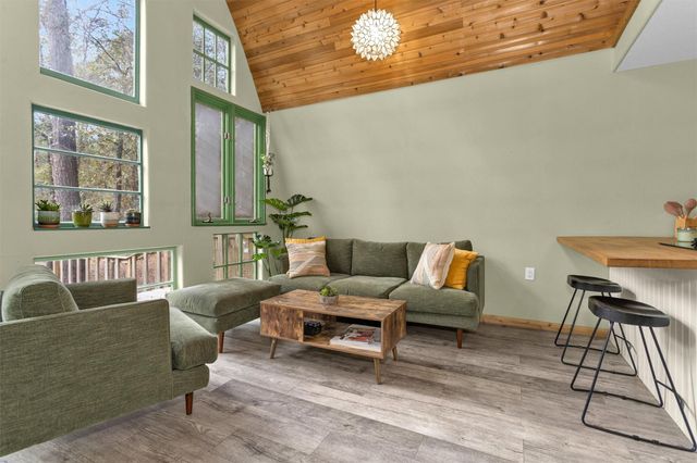 215 Fm 2929 Road, Huntsville, TX 77340