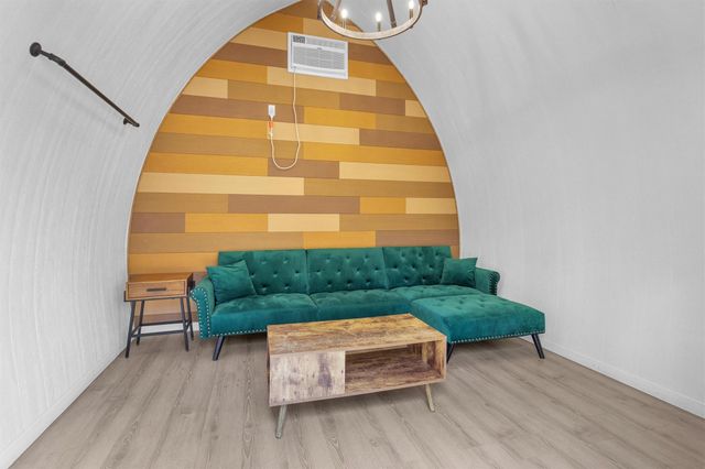 215 Fm 2929 Road, Huntsville, TX 77340