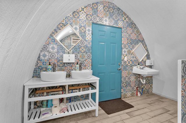 215 Fm 2929 Road, Huntsville, TX 77340