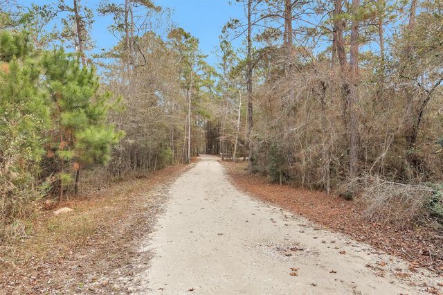 215 Fm 2929 Road, Huntsville, TX 77340