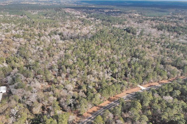 215 Fm 2929 Road, Huntsville, TX 77340