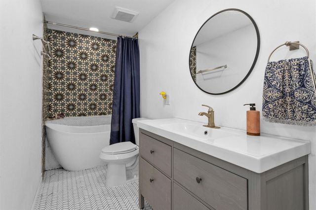 215 Fm 2929 Road, Huntsville, TX 77340