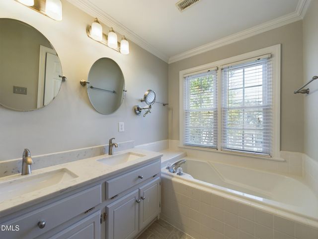 4624 Forest Highland Drive, Raleigh, NC 27604