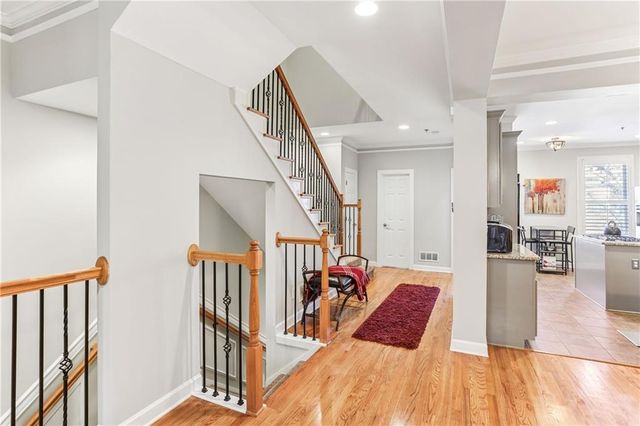 520 Vinings Estates SE Drive B04, Mableton, GA 30126