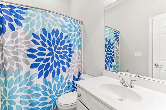 520 Vinings Estates SE Drive B04, Mableton, GA 30126