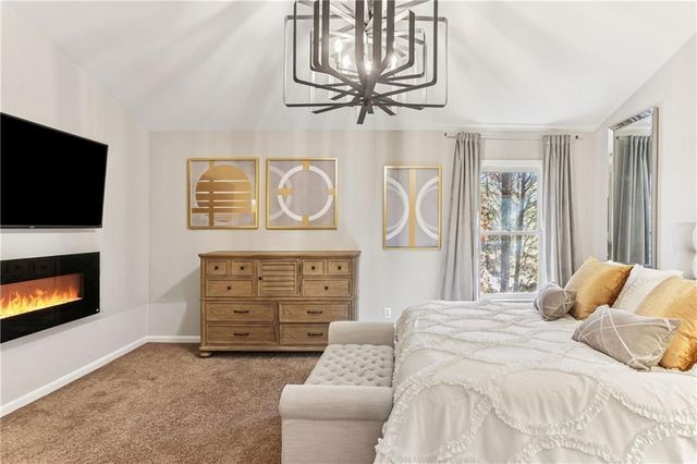 520 Vinings Estates SE Drive B04, Mableton, GA 30126