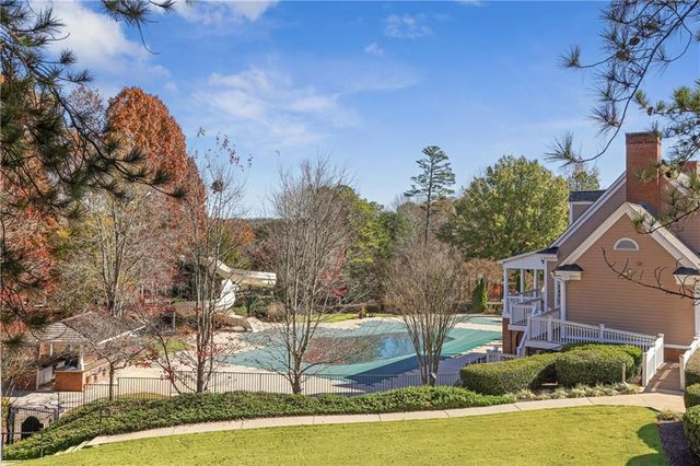 520 Vinings Estates SE Drive B04, Mableton, GA 30126