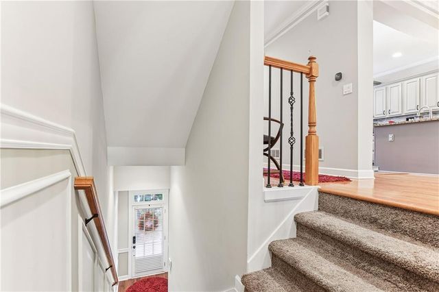 520 Vinings Estates SE Drive B04, Mableton, GA 30126