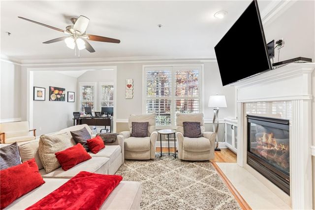 520 Vinings Estates SE Drive B04, Mableton, GA 30126