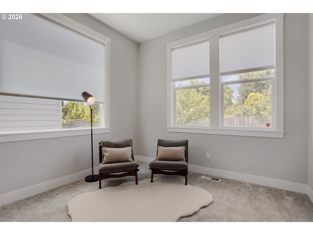 10474 Sw LUCY Ct, Portland, OR 97223