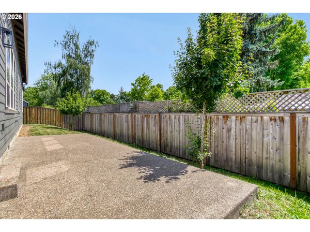 10474 Sw LUCY Ct, Portland, OR 97223