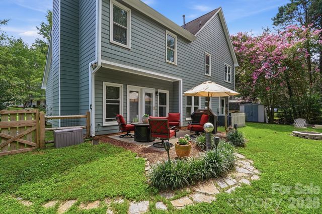 13315 Kintyre Court, Matthews, NC 28105