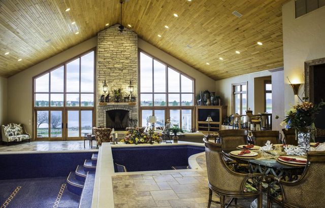 5696 SCHOOL DRIVE, Green Bay, WI 54313