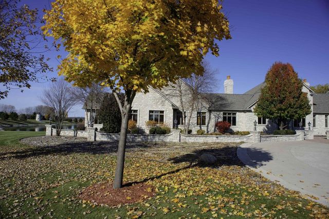 5696 SCHOOL DRIVE, Green Bay, WI 54313