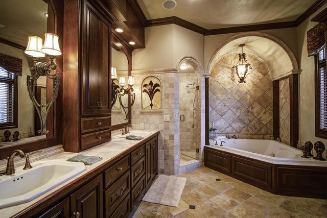 5696 SCHOOL DRIVE, Green Bay, WI 54313