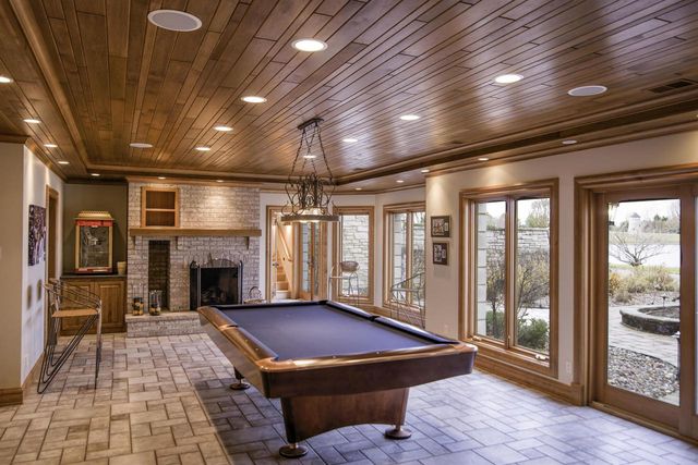 5696 SCHOOL DRIVE, Green Bay, WI 54313