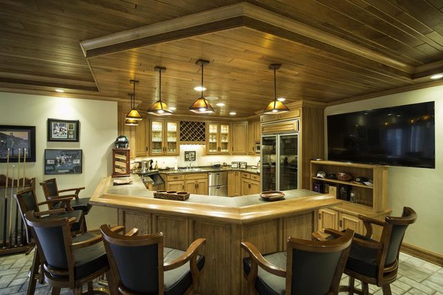 5696 SCHOOL DRIVE, Green Bay, WI 54313