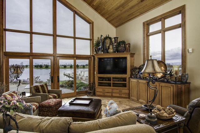 5696 SCHOOL DRIVE, Green Bay, WI 54313