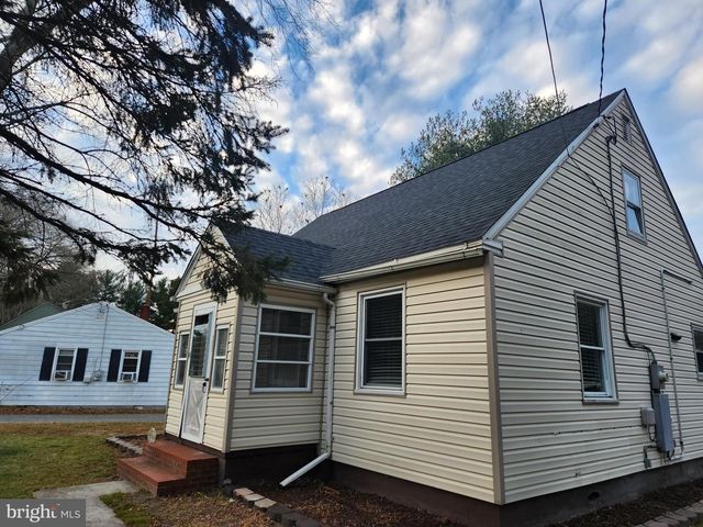 505 E COLLEGE AVE, Salisbury, MD 21804