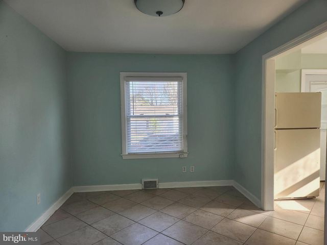 505 E COLLEGE AVE, Salisbury, MD 21804