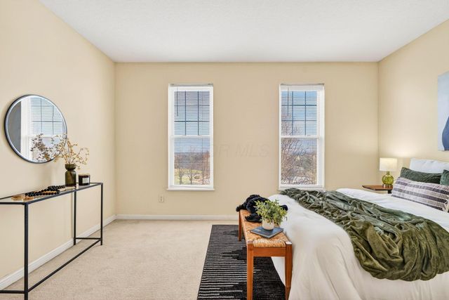 324 Benedetti Avenue, Columbus, OH 43213