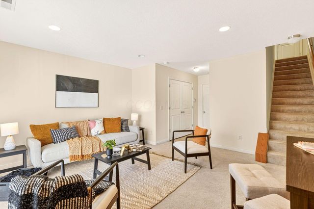 324 Benedetti Avenue, Columbus, OH 43213