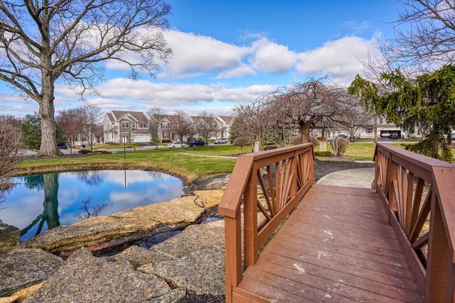 324 Benedetti Avenue, Columbus, OH 43213